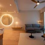 Отель Reed Boutique & Bistro