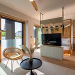Reed Boutique & Bistro Отель Шиофок