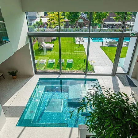 Otel Reed Luxury By Balaton 5*