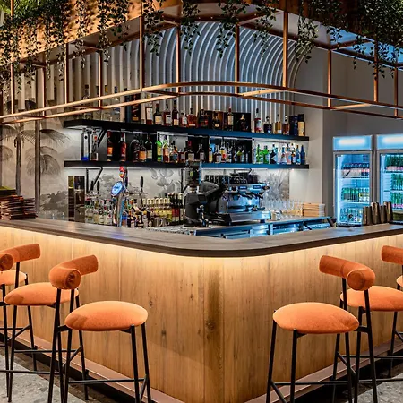 Reed Boutique & Bistro 5*