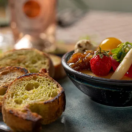 Reed Boutique & Bistro 5* שיופוק