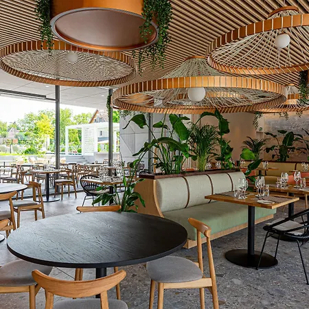 Hotel Reed Boutique & Bistro 5*