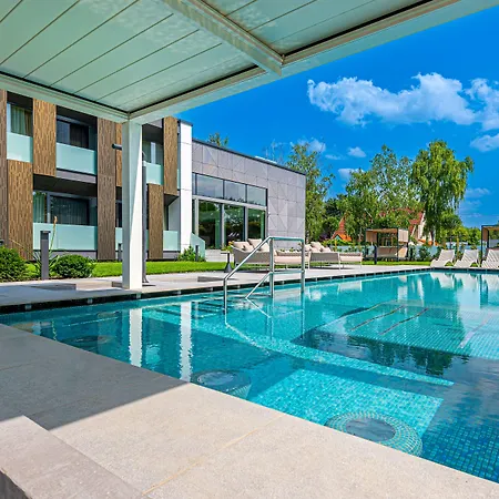 Hotel Reed Boutique & Bistro