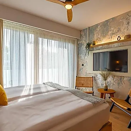 Отель Reed Boutique & Bistro 5*
