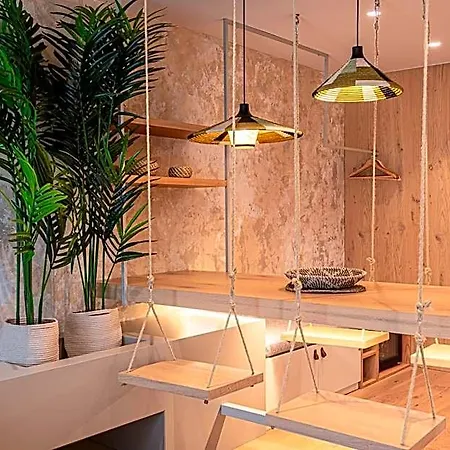 Reed Boutique & Bistro Отель Шиофок