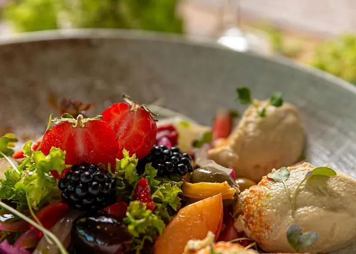 Reed Boutique & Bistro シオーフォク