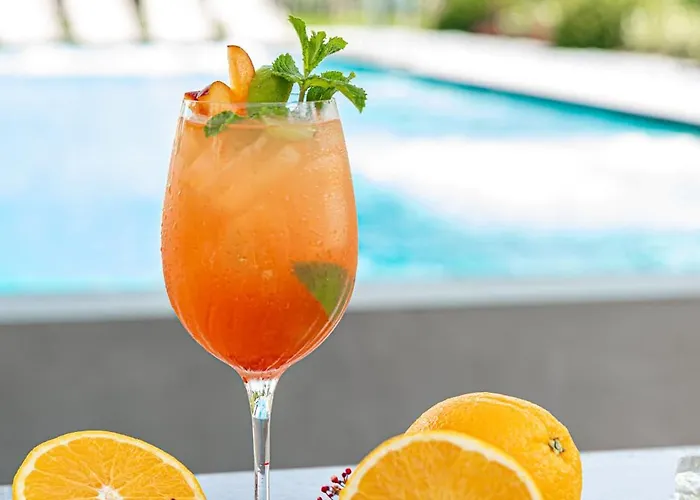 Reed Boutique & Bistro 5* שיופוק