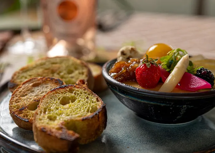 Reed Boutique & Bistro 5* שיופוק