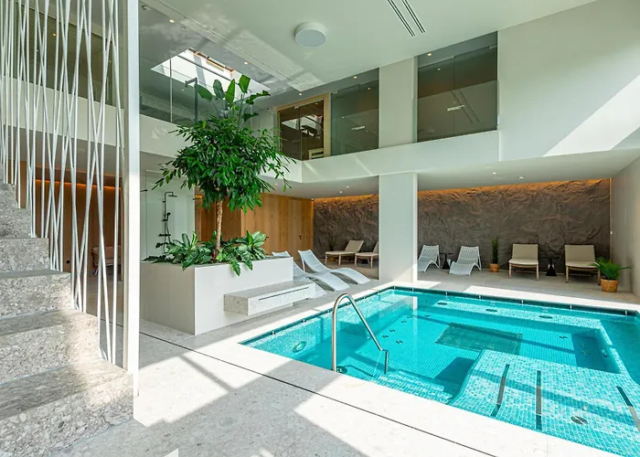 מלון Reed Boutique & Bistro