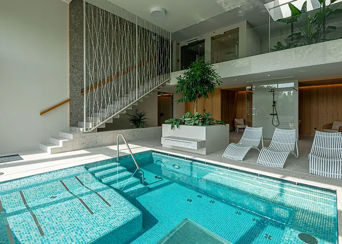 Reed Boutique & Bistro ホテル 5*